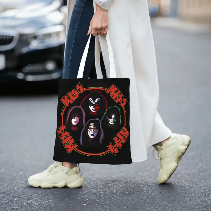 Симпатичные участники группы KISS с потрясающим дизайном Сумки для покупок Многоразовые холщовые сумки для покупок через плечо . ' - ' . 3