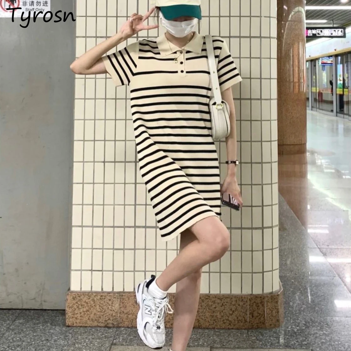 Женское полосатое летнее студенческое платье в полоску с отложным воротником длиной до колен, прямое платье в корейском стиле Харадзюку, шикарное ретро-платье в стиле ретро . ' - ' . 0