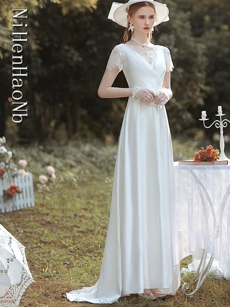 Французские атласные свадебные платья для женщин, длинное свадебное платье трапециевидной формы с V-образным вырезом и коротким рукавом, белое кружевное платье для свадебной вечеринки . ' - ' . 3